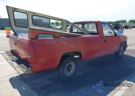 1988 Chevrolet Gmt-400 C2500 z USA, uszkodzony, nr VIN 1GCFC24H6JZ151273